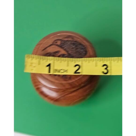 New Zealand Kiwi Bird Carved Wood box Trinket  Jewelry box 3 3/8" x 2 1/8" VTG - Picture 6 of 8